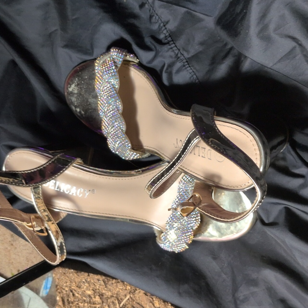 Gold Heels with Rhinestone Braid - Picture 2 of 4
